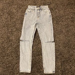 Brand New never worn with tags WHITE FOX straight leg jeans size MEDIUM
